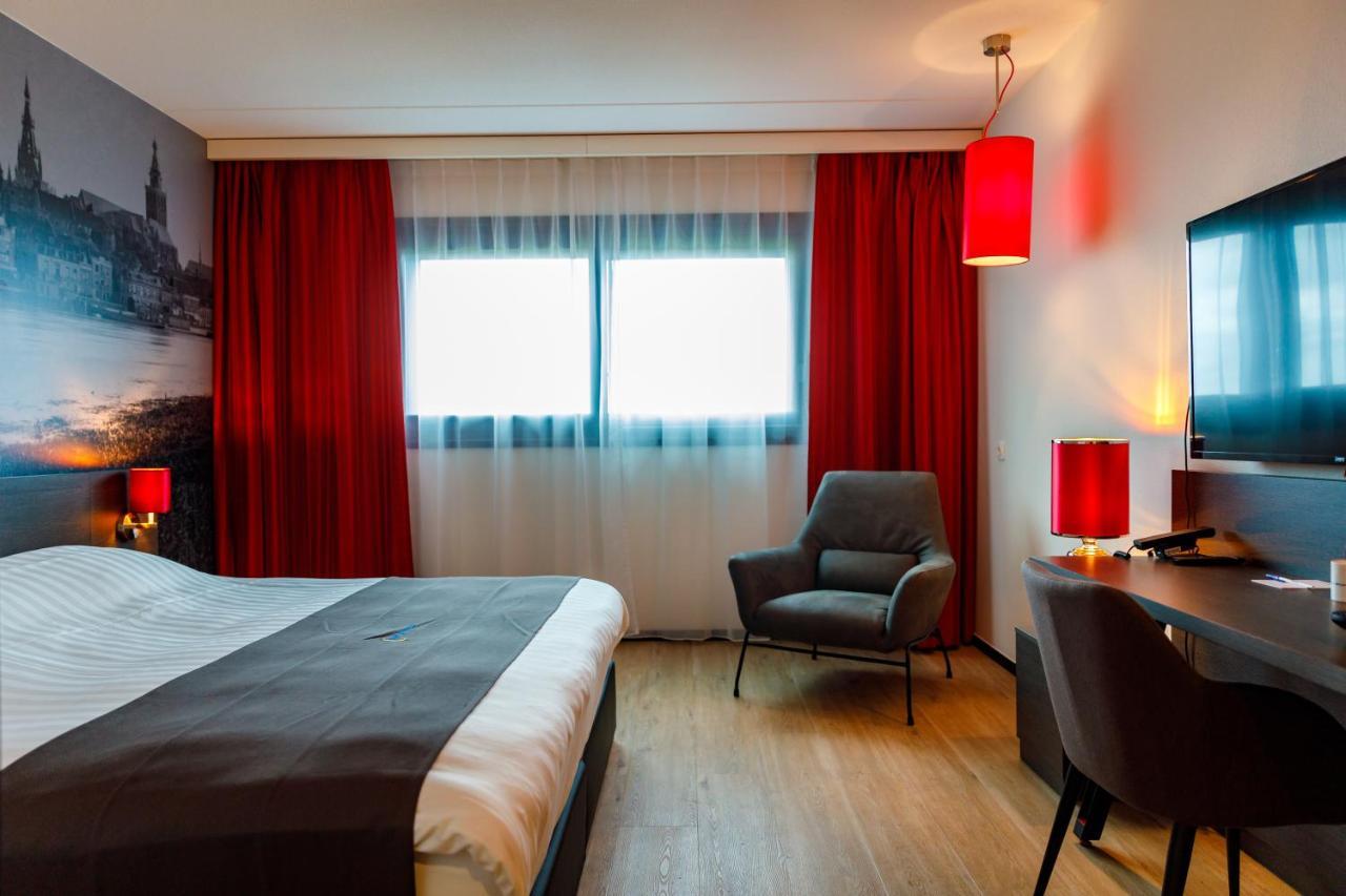 Bastion Hotel Amsterdam Amstel Exterior photo